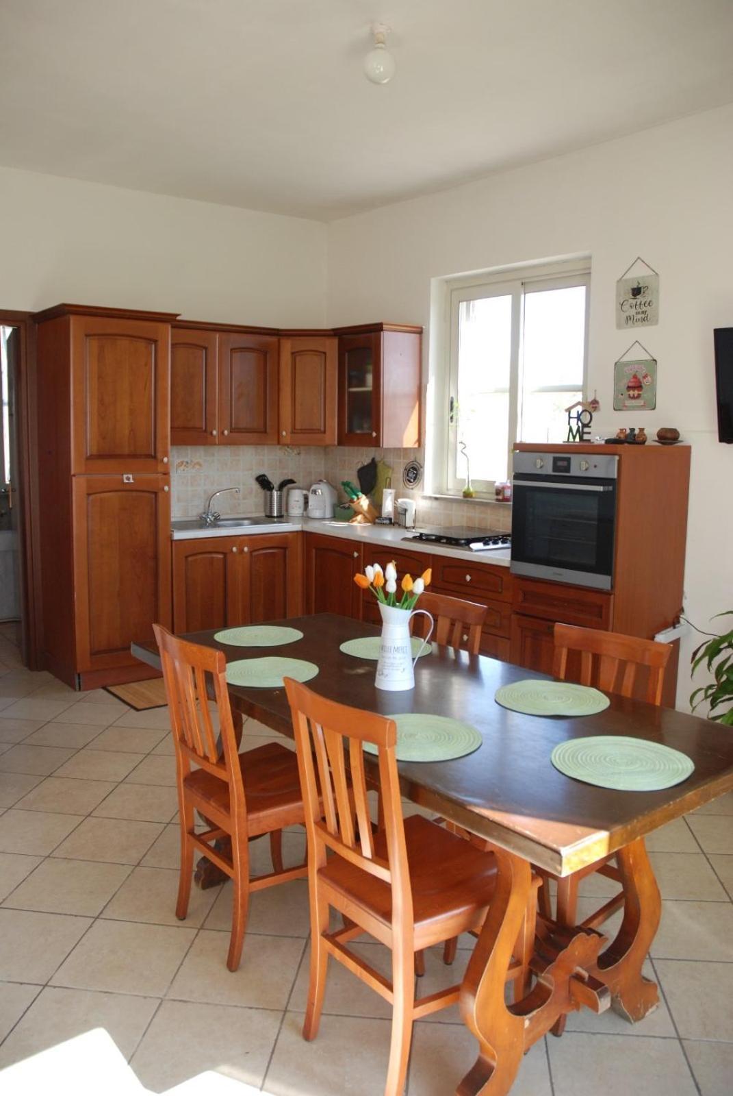 Casa Il Sorbo Villa ตาร์กวิเนีย ภายนอก รูปภาพ